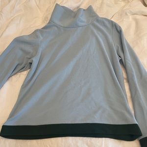 Dudley Stephens XL blue top with green trim